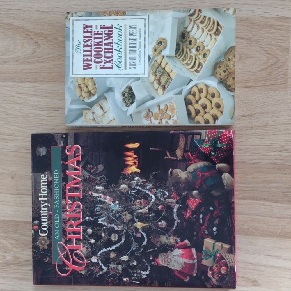 Country Home Old Fashioned Christmas & Wellesley Cookie Exchange Vintage